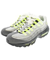 NIKE スニーカー