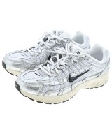 NIKE（ナイキ）スニーカー 白 サイズ:24cm レディース/2200680035165