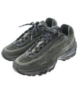 NIKE スニーカー