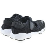 NIKE（ナイキ）スニーカー 黒 サイズ:24cm レディース/2200685336083
