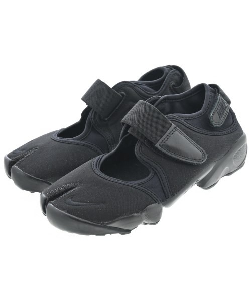 NIKE(ナイキ)スニーカー 黒 サイズ:22cm/2200681226128