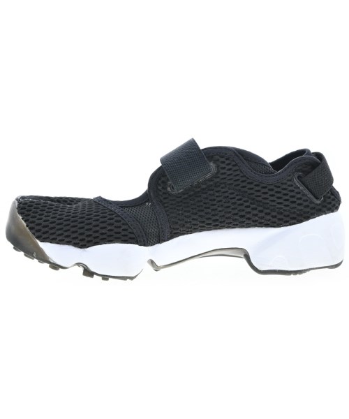 NIKE（ナイキ）スニーカー 黒 サイズ:25cm レディース/2200681402072