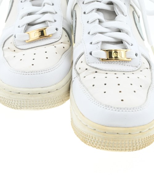 NIKE（ナイキ）スニーカー ベージュ サイズ:23.5cm レディース/2200685129197