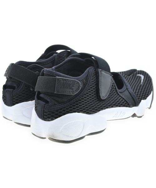 NIKE（ナイキ）スニーカー 黒 サイズ:24cm レディース/2200684510095