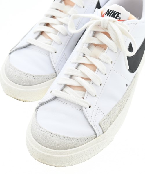 NIKE（ナイキ）スニーカー 白 サイズ:24cm レディース/2200687427079