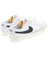 NIKE（ナイキ）スニーカー 白 サイズ:24cm レディース/2200687427079