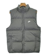 NIKE（ナイキ）ダウンジャケット/ダウンベスト グレー サイズ:S メンズ/2200672945052