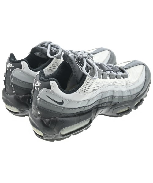 NIKE（ナイキ）スニーカー グレー サイズ:25cm レディース/2200680776051