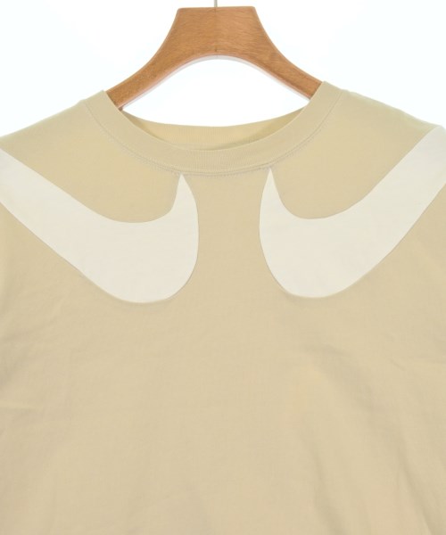 NIKE（ナイキ）Tシャツ・カットソー ベージュ サイズ:M レディース/2200686021070