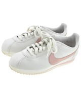 NIKE スニーカー