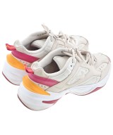 NIKE（ナイキ）スニーカー ベージュ サイズ:24.5cm レディース/2200686987031