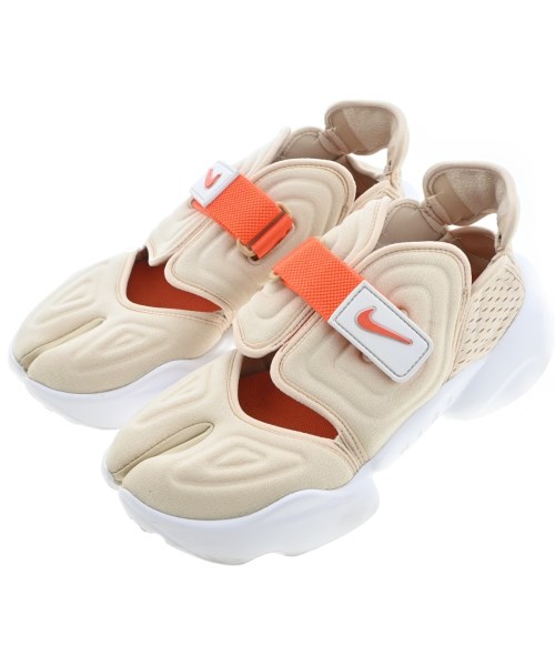 NIKE(ナイキ)スニーカー ベージュ サイズ:24cm/2200687739080