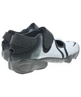 NIKE（ナイキ）スニーカー グレー サイズ:27cm メンズ/2200687921010