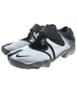 NIKE スニーカー