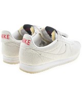NIKE（ナイキ）スニーカー ベージュ サイズ:23.5cm レディース/2200683843033