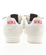 NIKE（ナイキ）スニーカー ベージュ サイズ:23.5cm レディース/2200683843033