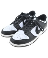 NIKE スニーカー
