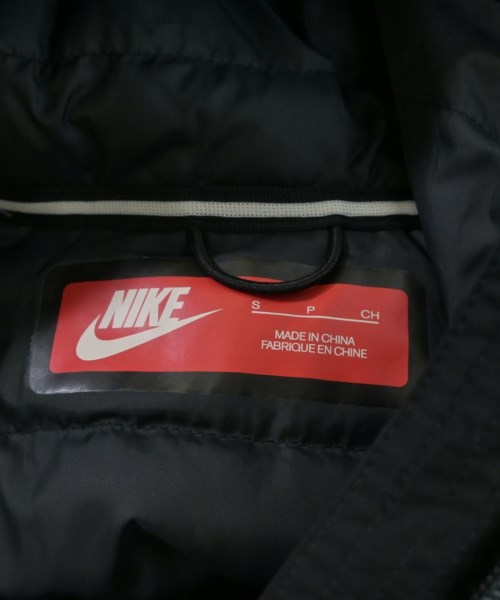 NIKE（ナイキ）ダウンコート 黒 サイズ:S レディース/2200662783015