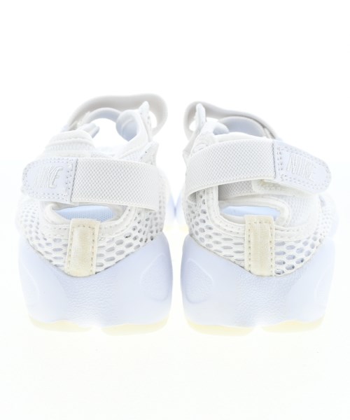 NIKE（ナイキ）スニーカー 白 サイズ:25cm レディース/2200683761023