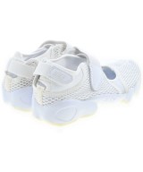 NIKE（ナイキ）スニーカー 白 サイズ:25cm レディース/2200683761023