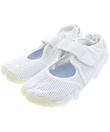NIKE スニーカー