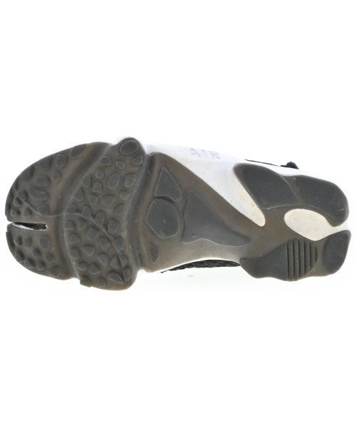 NIKE（ナイキ）スニーカー 黒 サイズ:25cm レディース/2200683761061