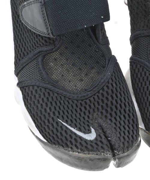 NIKE（ナイキ）スニーカー 黒 サイズ:25cm レディース/2200683761061