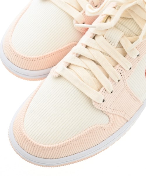 NIKE（ナイキ）スニーカー 白 サイズ:25cm レディース/2200683237092
