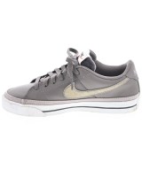 NIKE（ナイキ）スニーカー グレー サイズ:23cm レディース/2200686411048