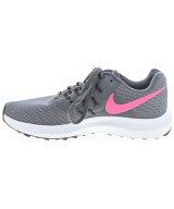 NIKE（ナイキ）スニーカー グレー サイズ:24cm レディース/2200690092028