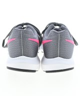 NIKE（ナイキ）スニーカー グレー サイズ:24cm レディース/2200690092028