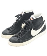 NIKE スニーカー
