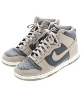 NIKE スニーカー