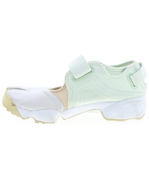 NIKE（ナイキ）スニーカー 緑 サイズ:24cm レディース/2200691496047
