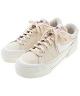 NIKE（ナイキ）スニーカー ベージュ サイズ:25cm レディース/2200692823019
