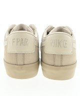NIKE（ナイキ）スニーカー ベージュ サイズ:29cm メンズ/2200692994245