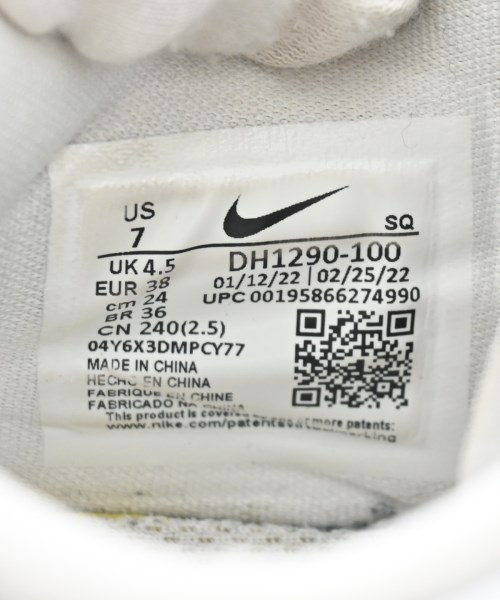 NIKE（ナイキ）スニーカー 白 サイズ:24cm レディース/2200687902057