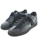 Reebok スニーカー