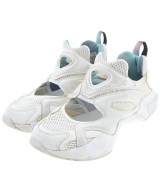 Reebok スニーカー
