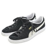 PUMA スニーカー