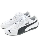 PUMA スニーカー