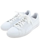 PUMA スニーカー
