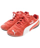 PUMA スニーカー