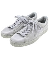 PUMA スニーカー