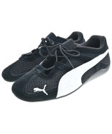 PUMA スニーカー