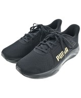 PUMA スニーカー