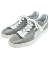 PUMA スニーカー