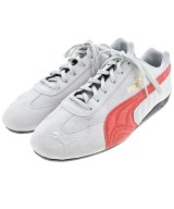 PUMA スニーカー