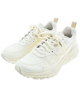 PUMA スニーカー