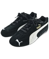 PUMA スニーカー